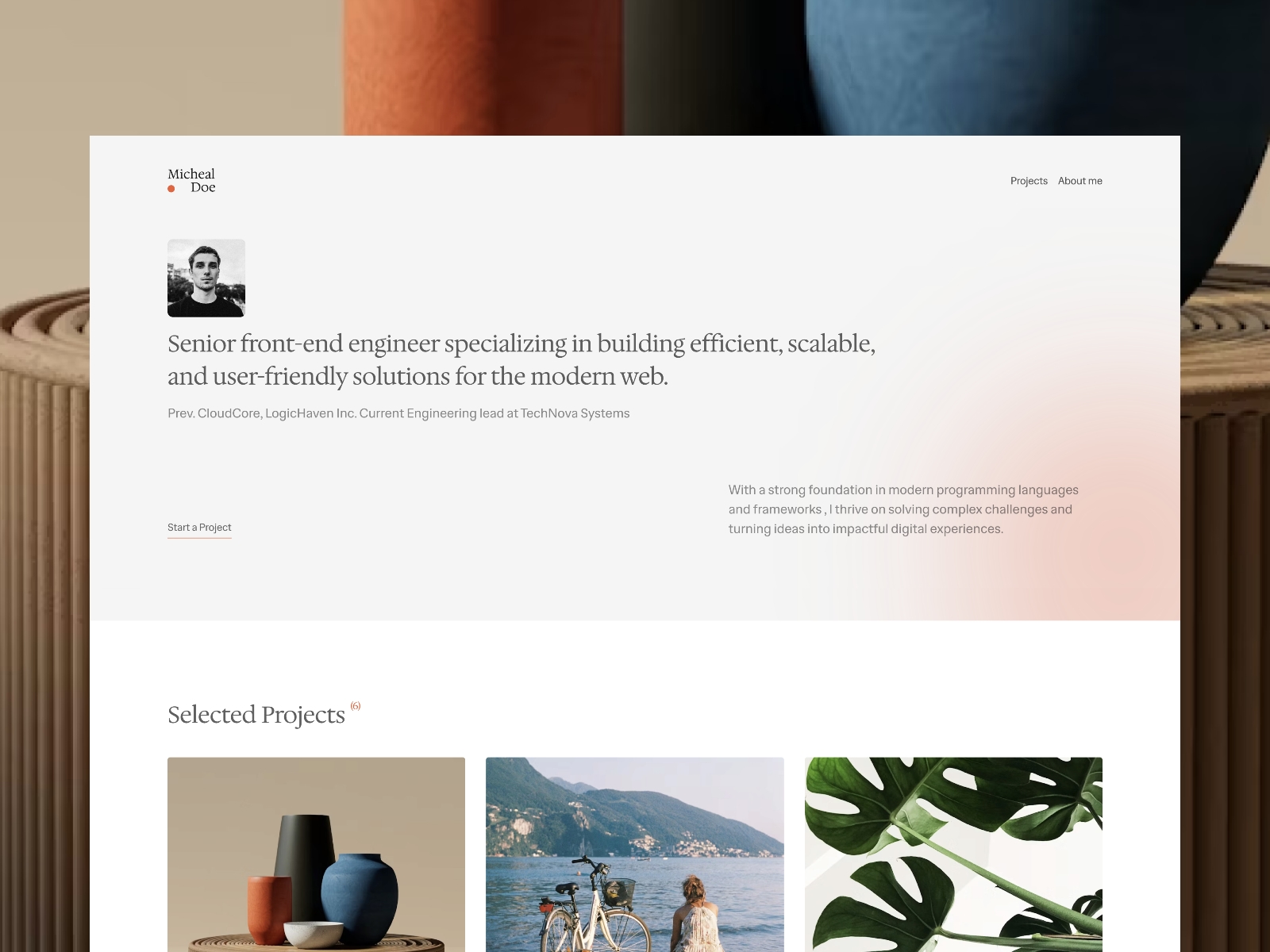Screenshot of Micheal website