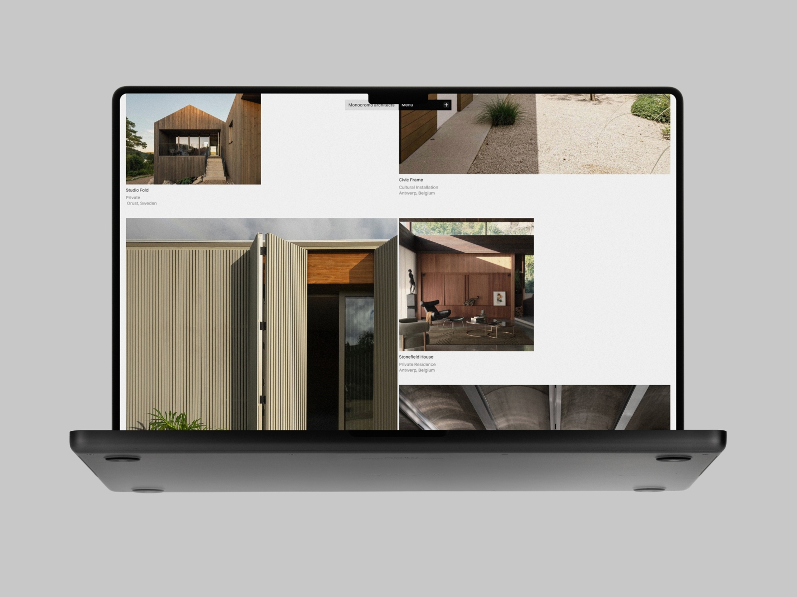 Screenshot of Monocromo website